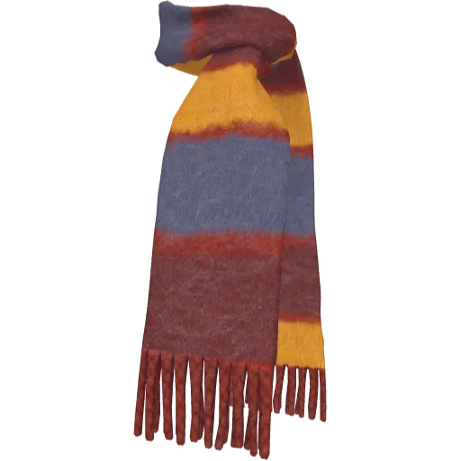 Красный полосатый шарф