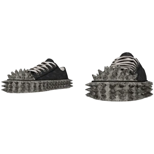 Черные шипованные кеды с грязной подошвой